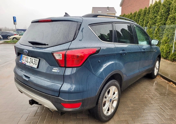 Ford Escape cena 73500 przebieg: 86840, rok produkcji 2019 z Pniewy małe 137